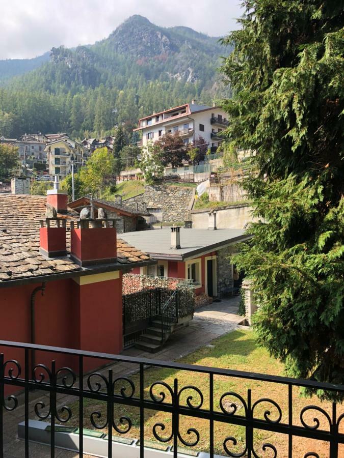 Residence Milcar Chiesa in Valmalenco Eksteriør bilde